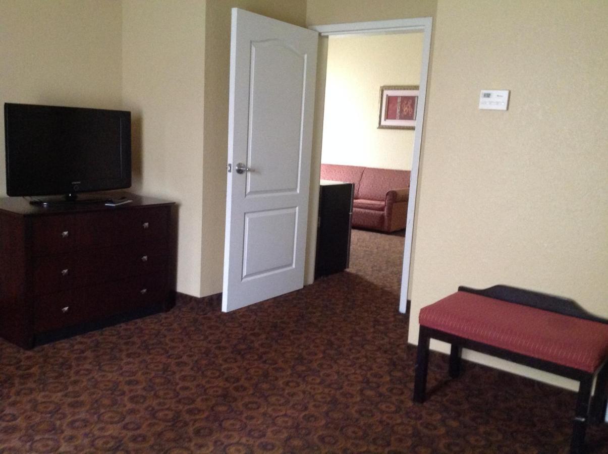 La Quinta By Wyndham Vicksburg Hotel Exterior photo