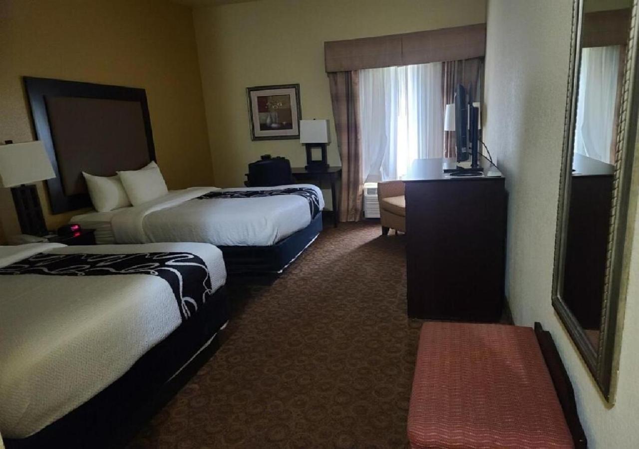 La Quinta By Wyndham Vicksburg Hotel Exterior photo
