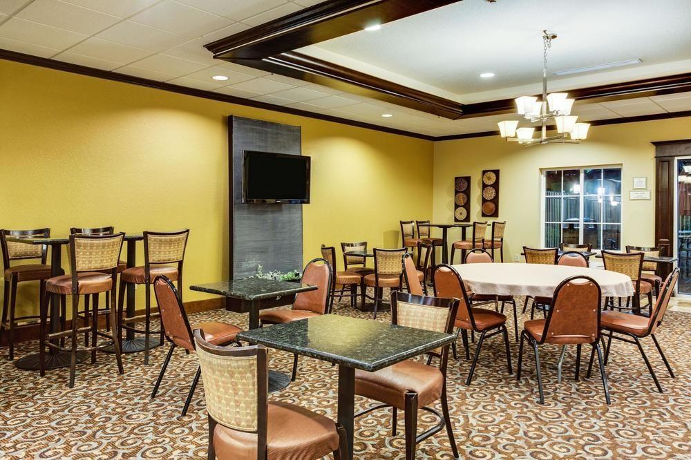 La Quinta By Wyndham Vicksburg Hotel Exterior photo