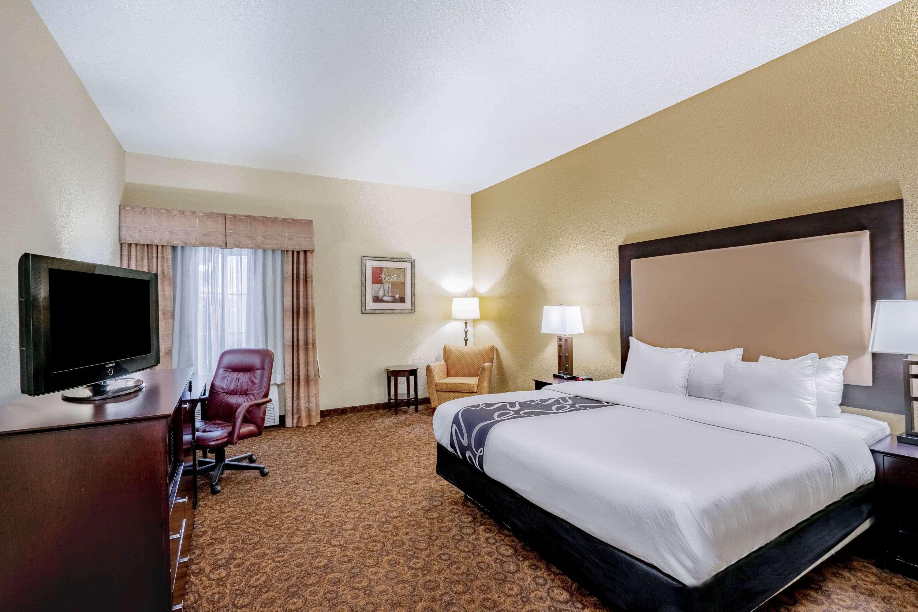 La Quinta By Wyndham Vicksburg Hotel Exterior photo